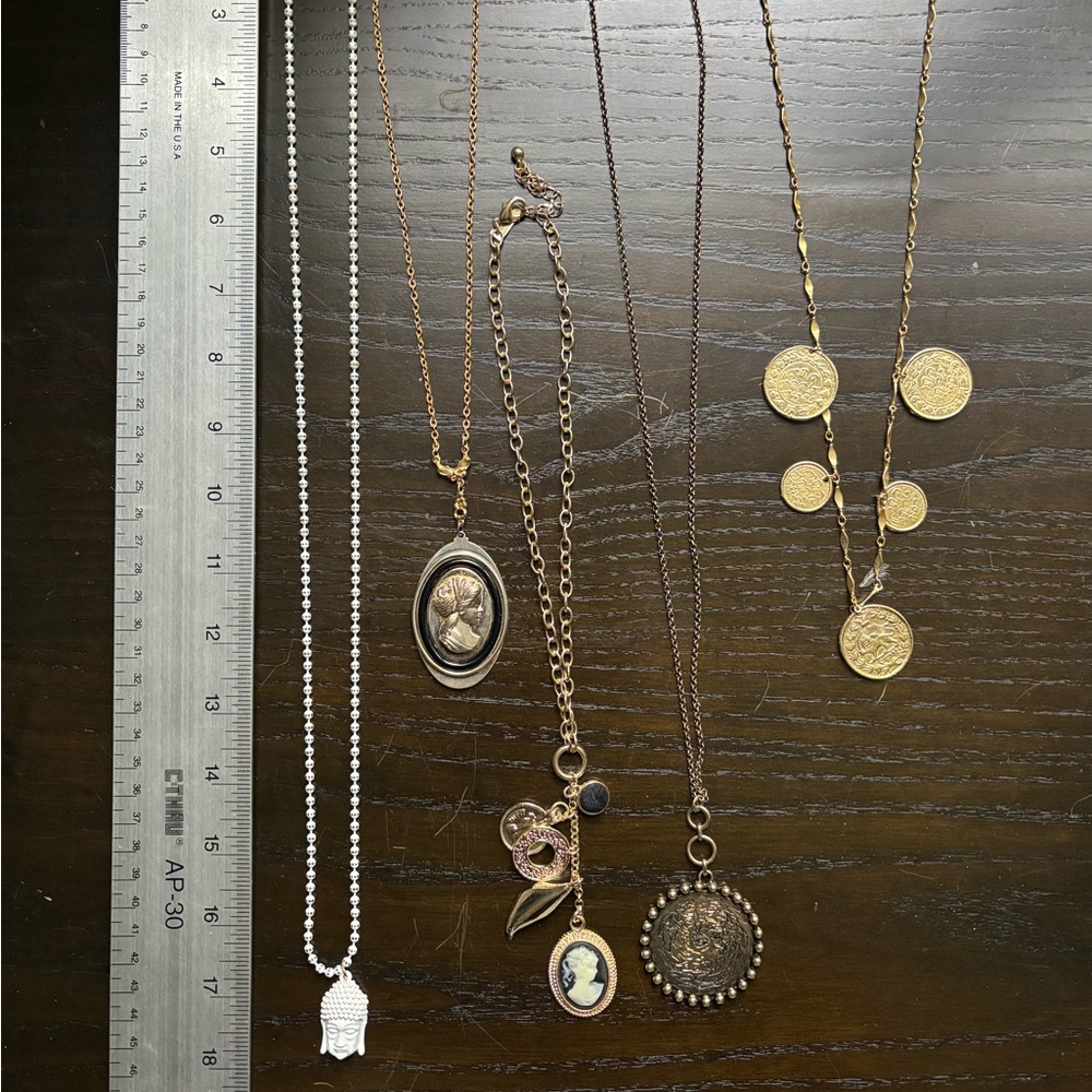 Necklace Lot